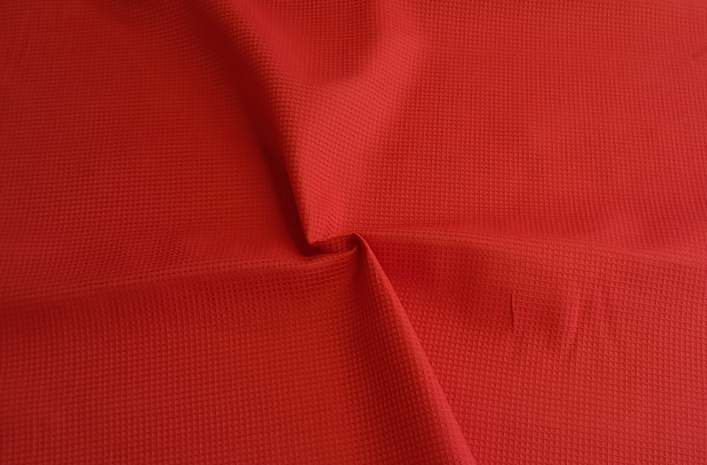 Pikkuvohveli, Punainen (T89-015) - Image 2